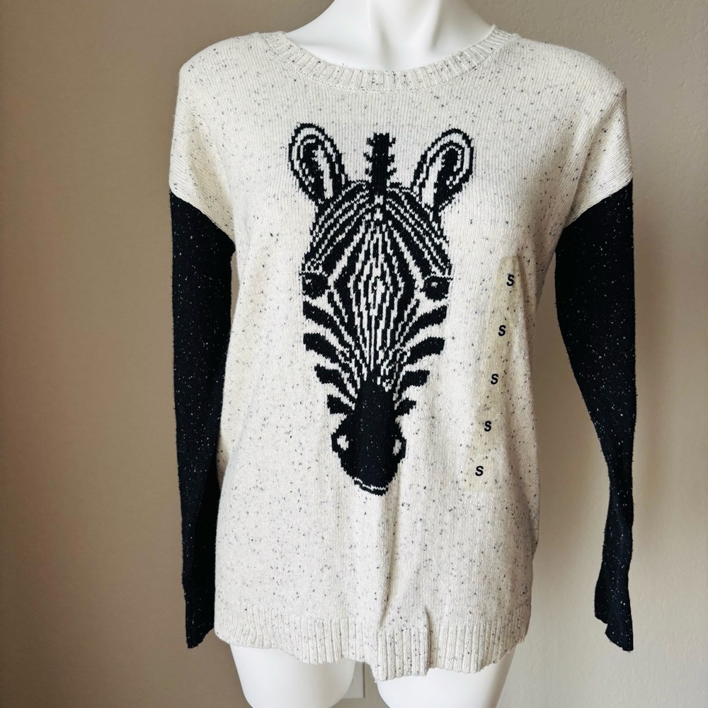 Kenzie Zebra Graphic Knit Cream Black Speckle Long Sleeve Crew Neck Sweater Sm